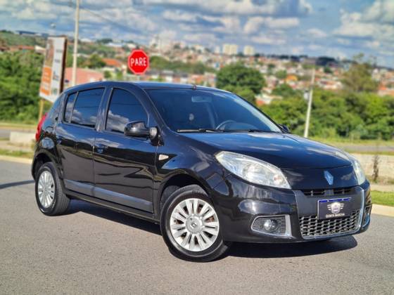 RENAULT SANDERO 1.6 PRIVILÈGE 8V FLEX 4P MANUAL RENAULT SANDERO 1.6 PRIVILÈGE 8V FLEX 4P MANUAL
